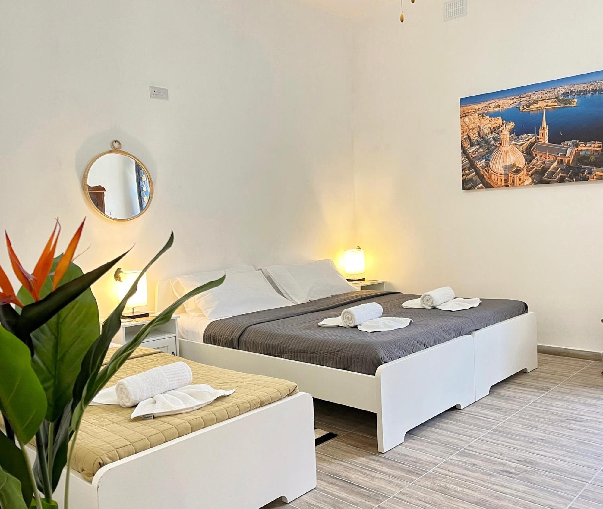 Maria & Matthias - Apartments In Central Of Floriana Exterior photo