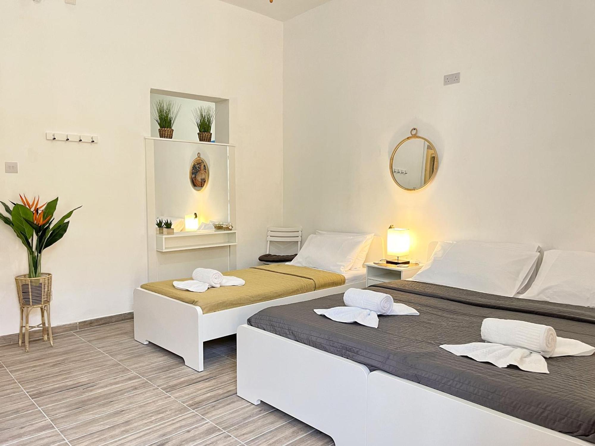 Maria & Matthias - Apartments In Central Of Floriana Exterior photo