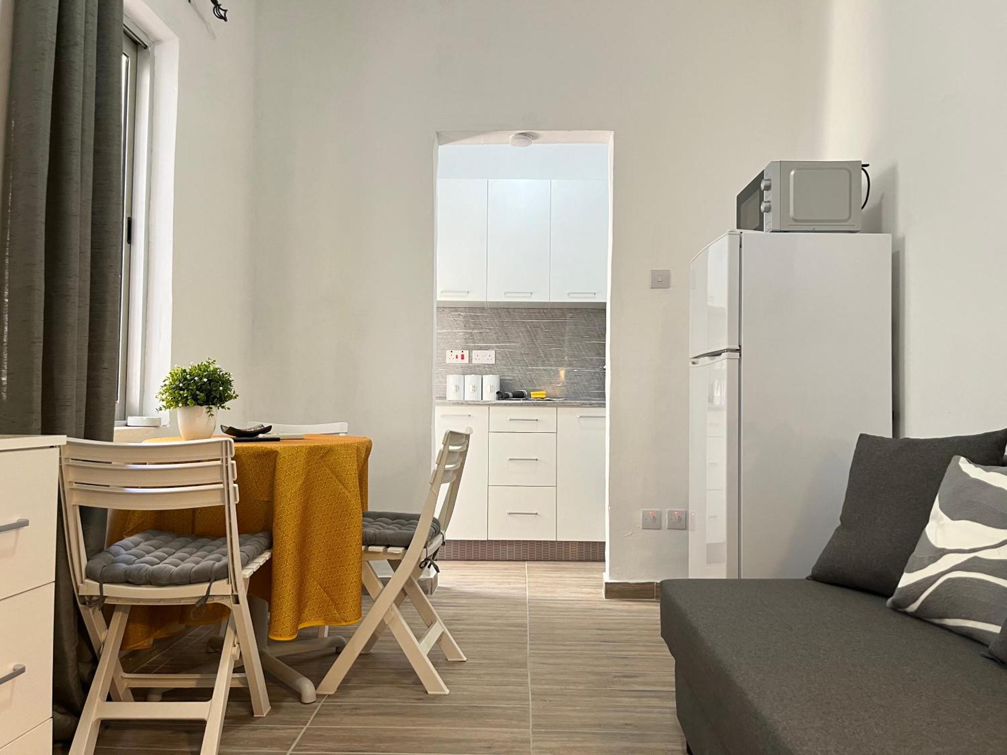 Maria & Matthias - Apartments In Central Of Floriana Exterior photo